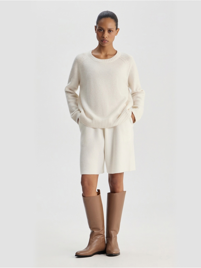 CLOUD DANCER SHORTS