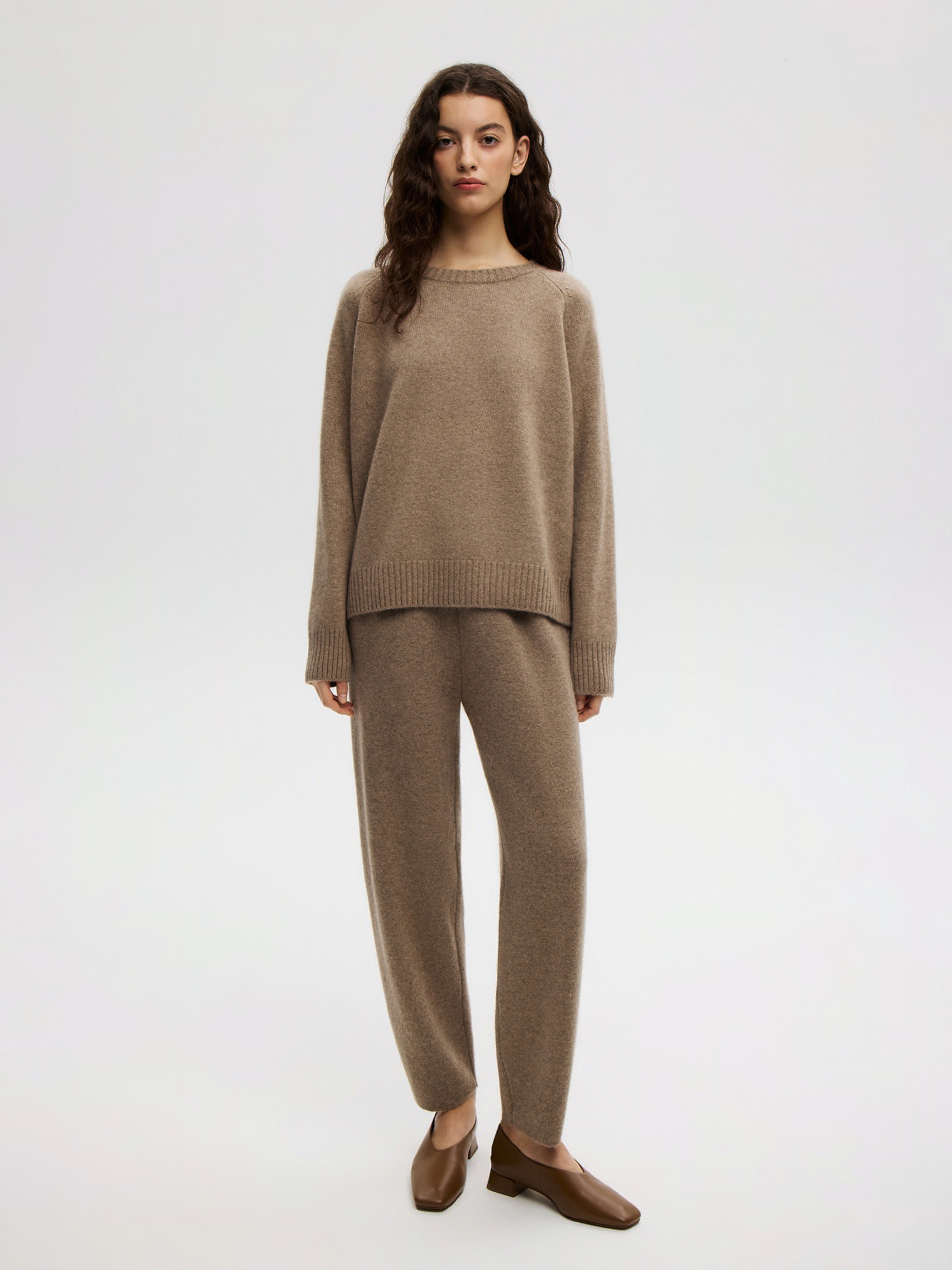BROWN ELEGANCE JUMPER