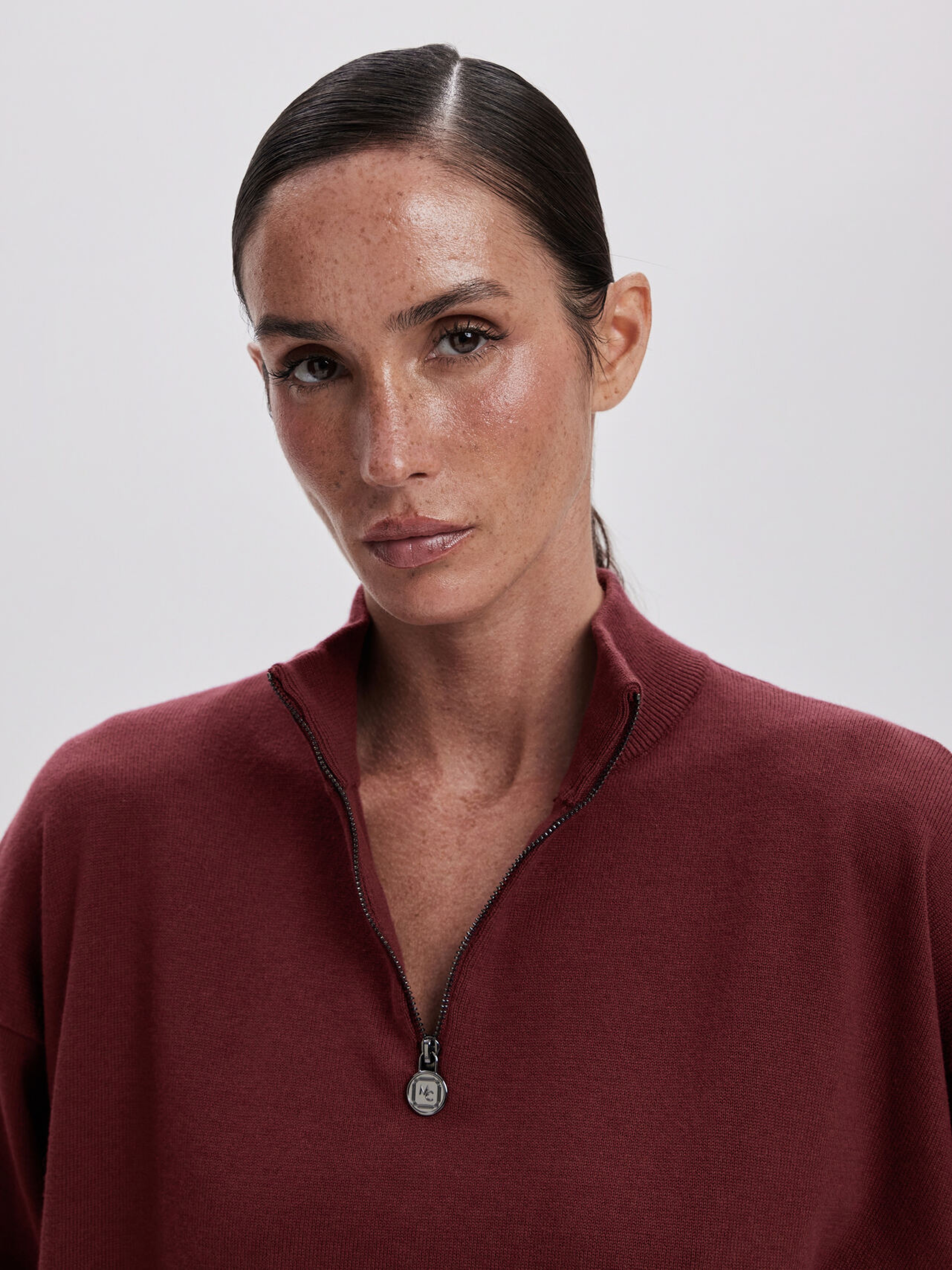 CHERRY LADY ZIP-UP SWEATSHIRT