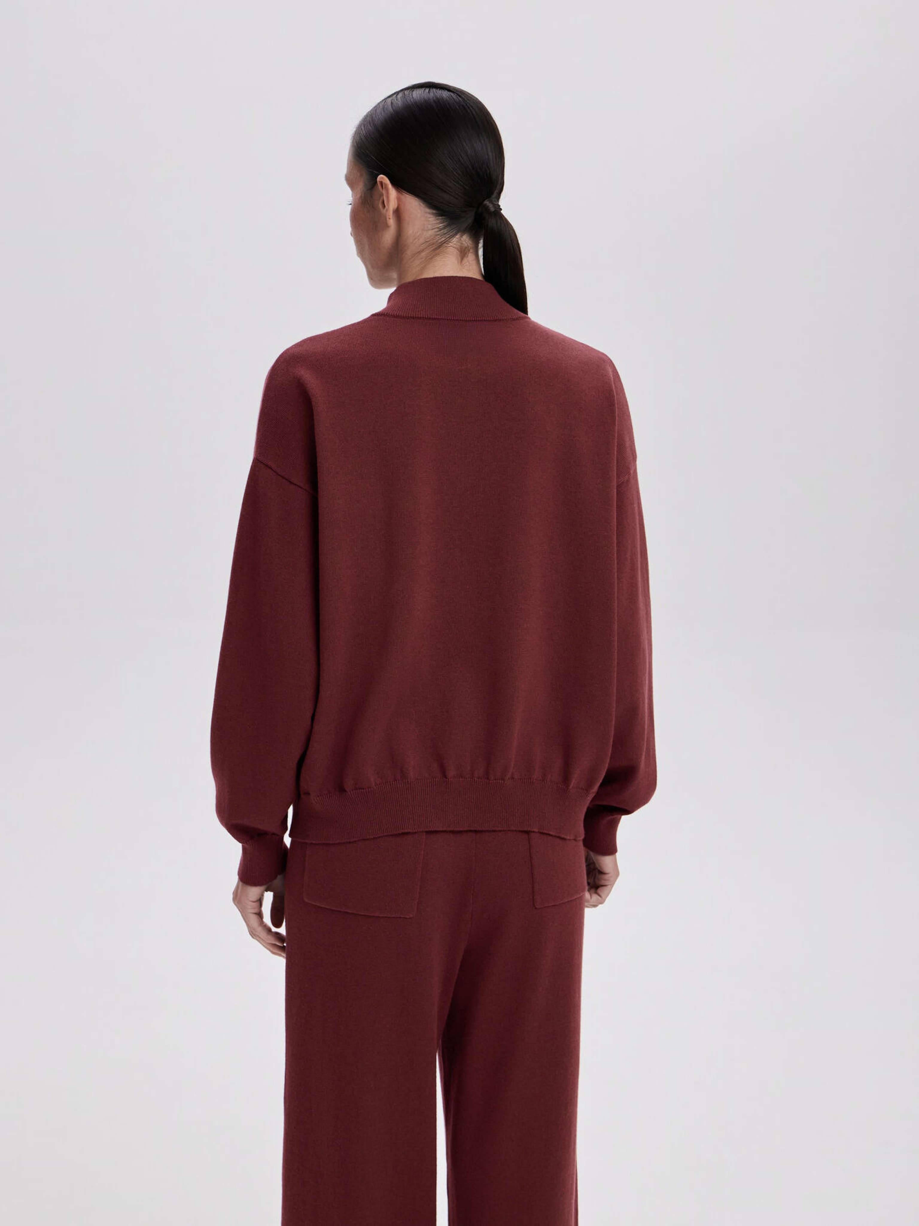 CHERRY LADY ZIP-UP SWEATSHIRT