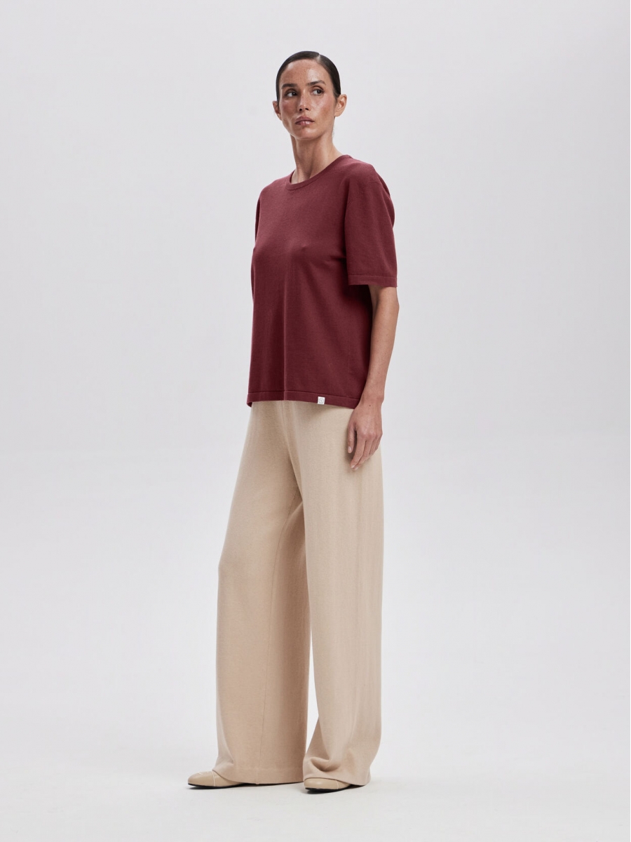 CHERRY LADY T-SHIRTS