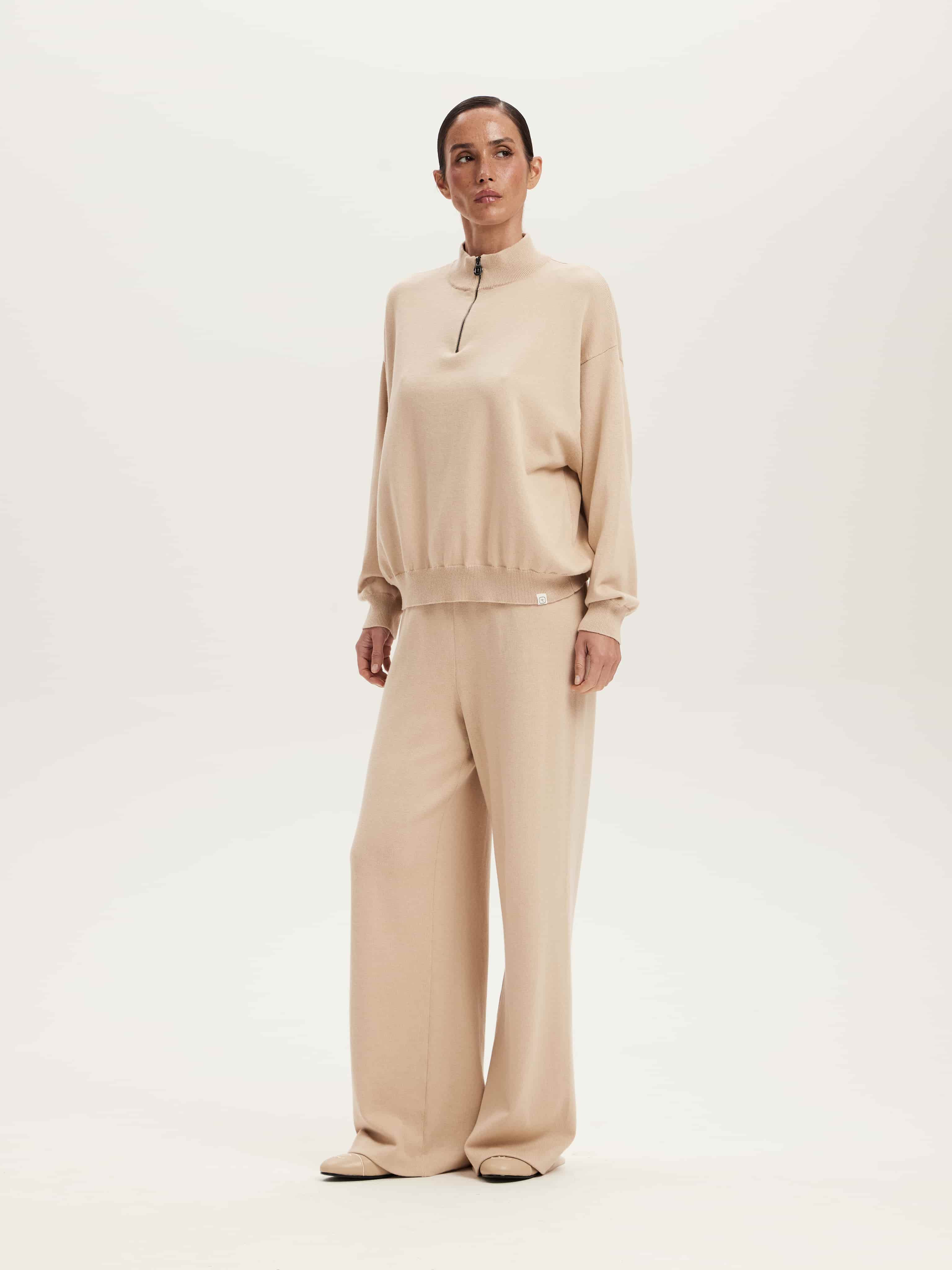 СВИТШОТ НА МОЛНИИ CASHEW