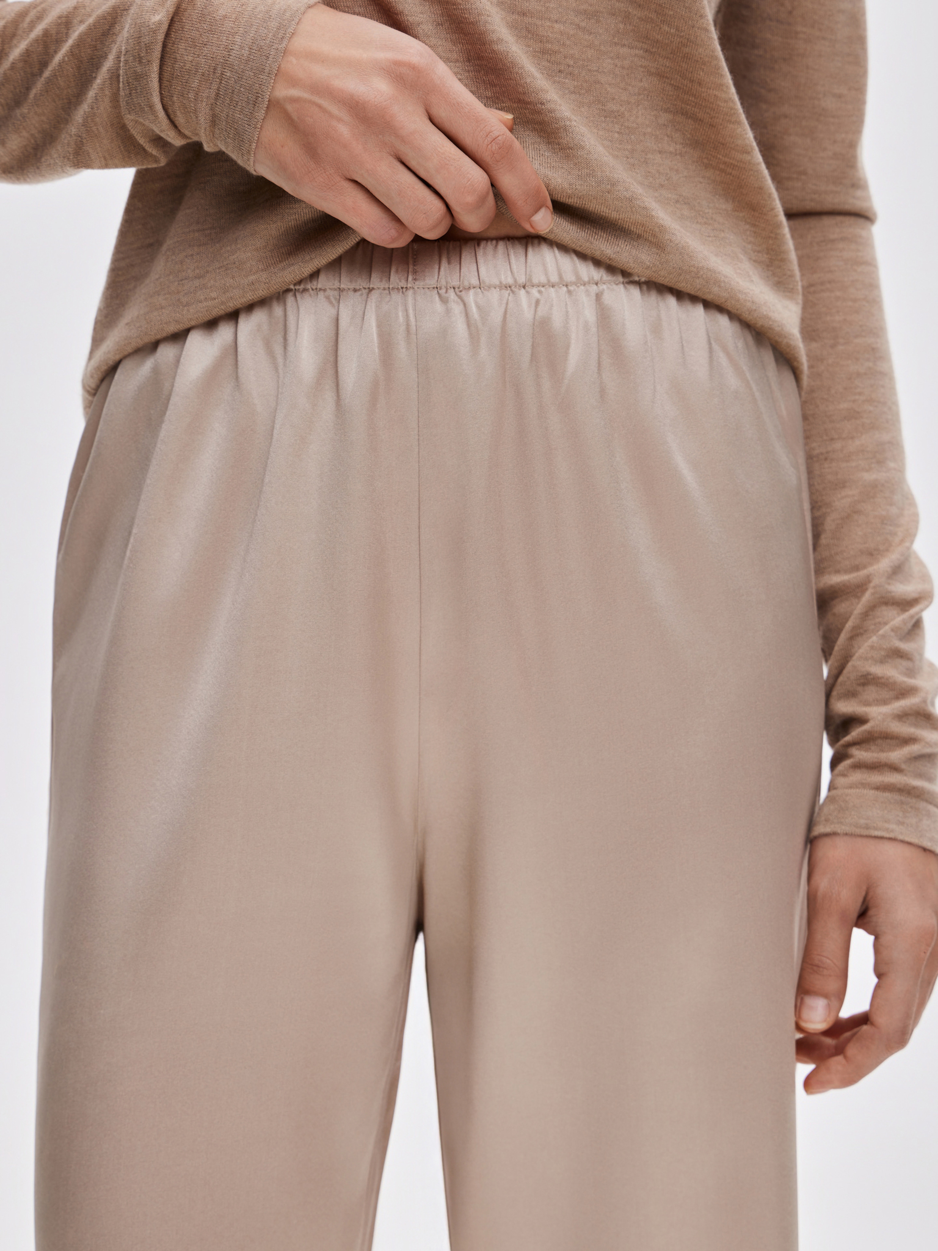 БРЮКИ ALMOND MILK