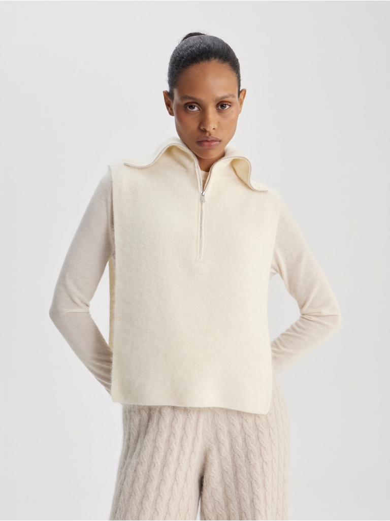 МАНИШКА ALMOND MILK