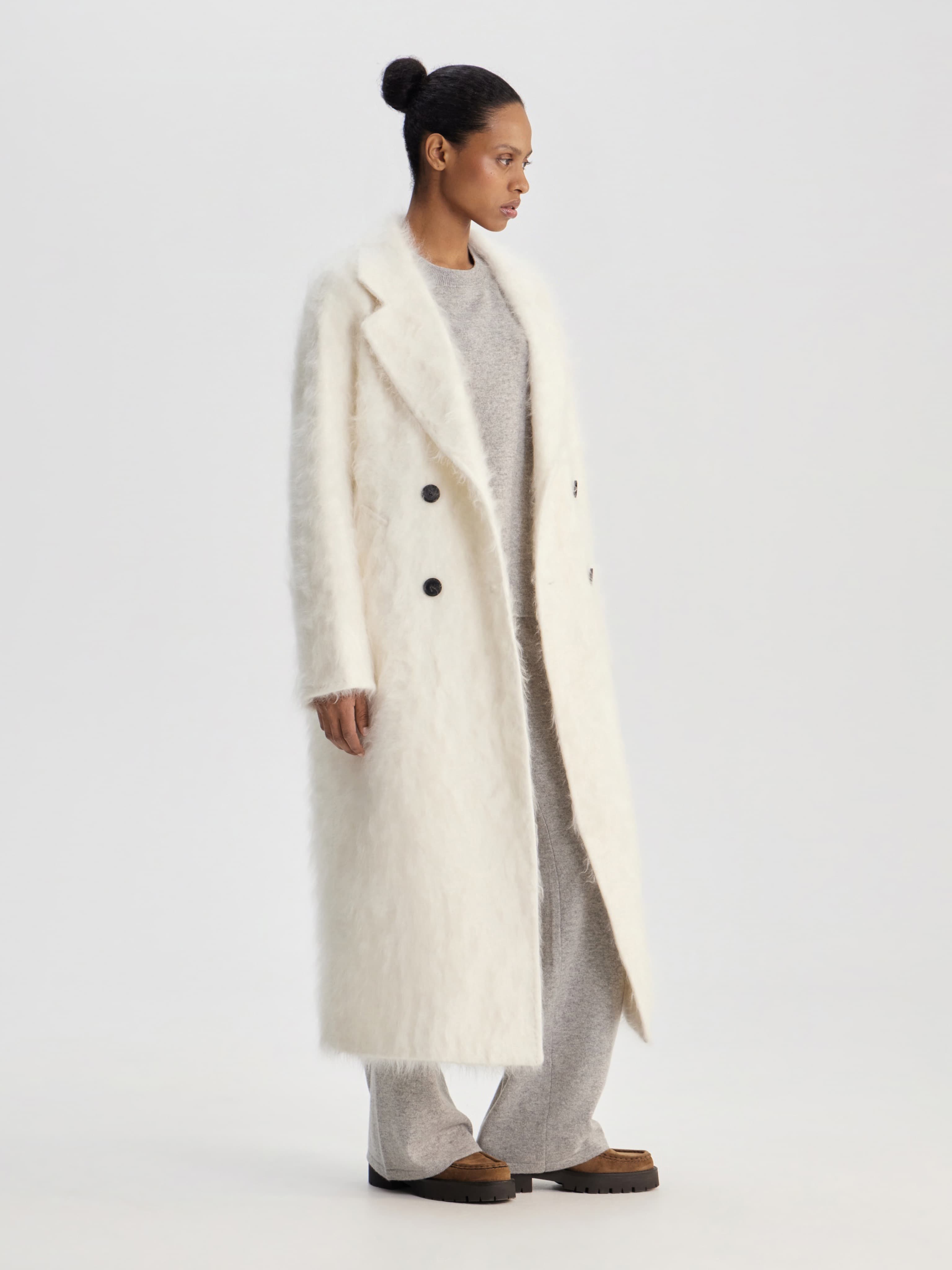 ПАЛЬТО ALMOND MILK