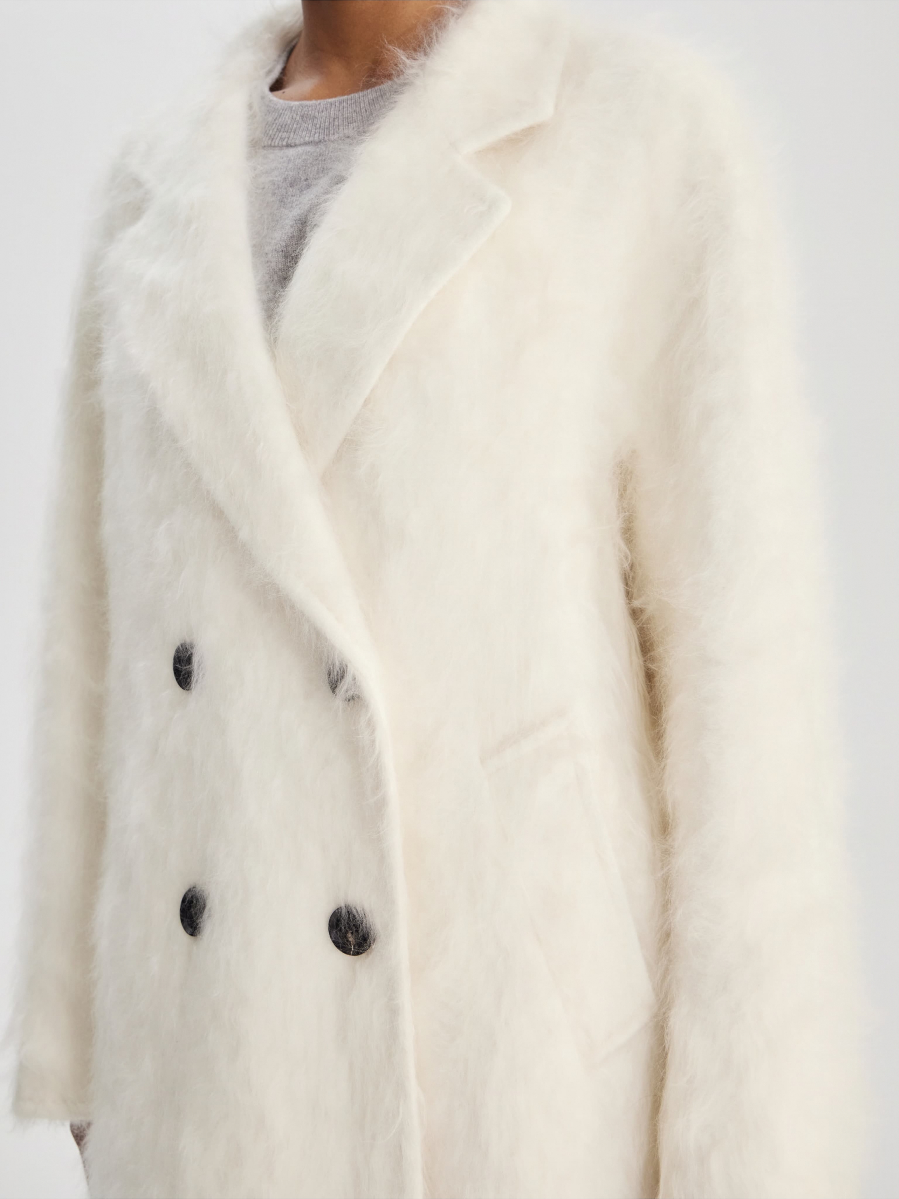 ПАЛЬТО ALMOND MILK