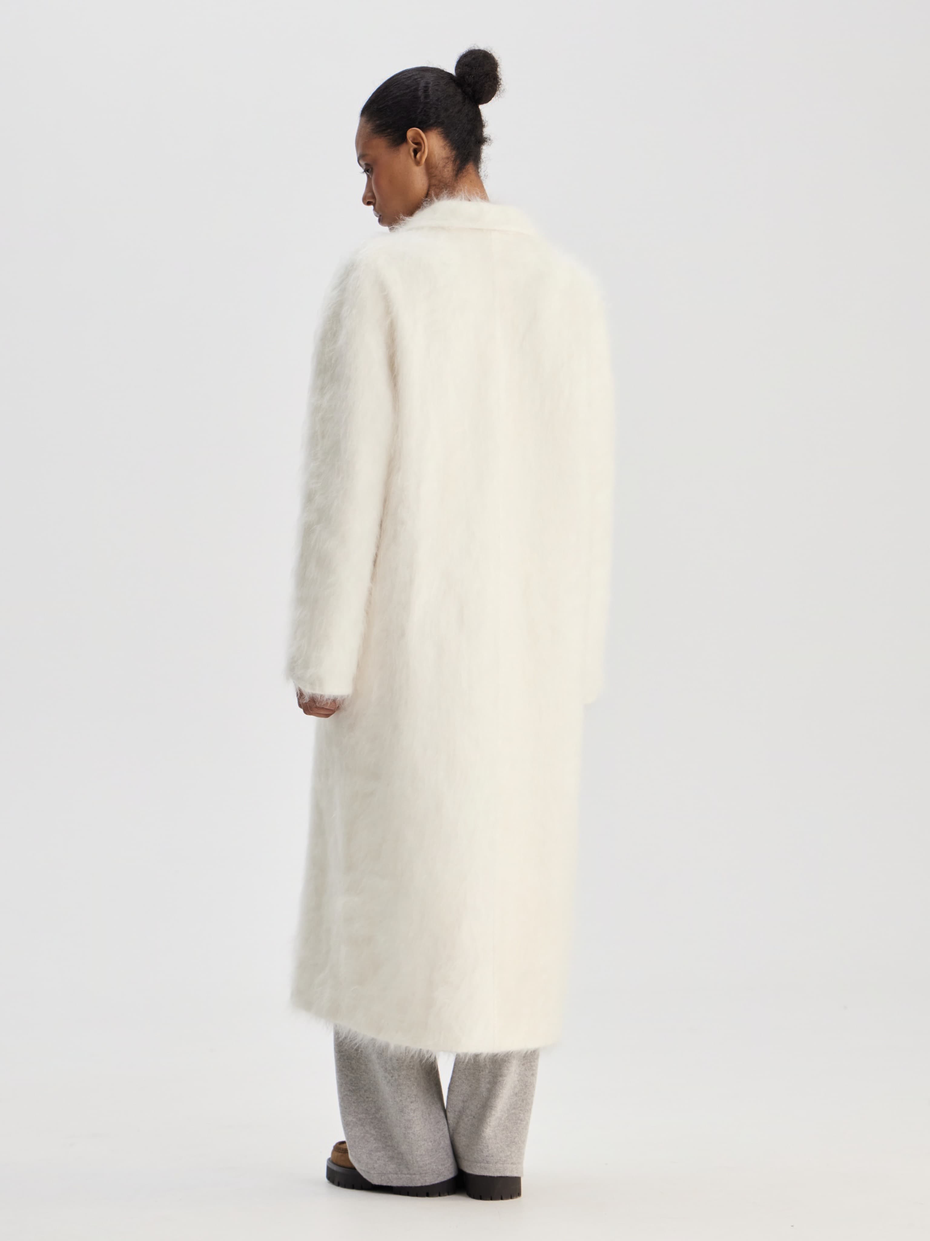 ПАЛЬТО ALMOND MILK