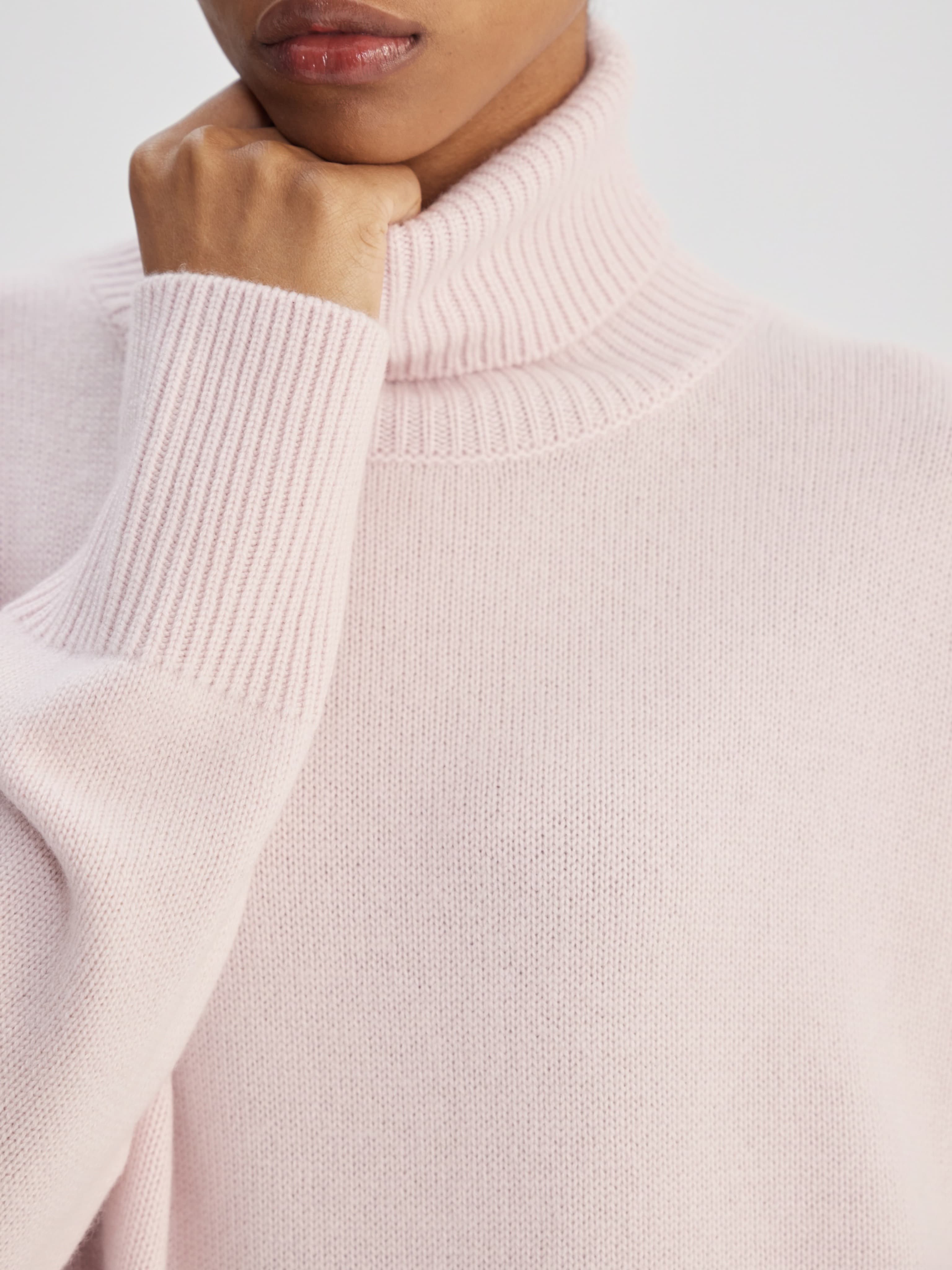 ROSE WATER SWEATER