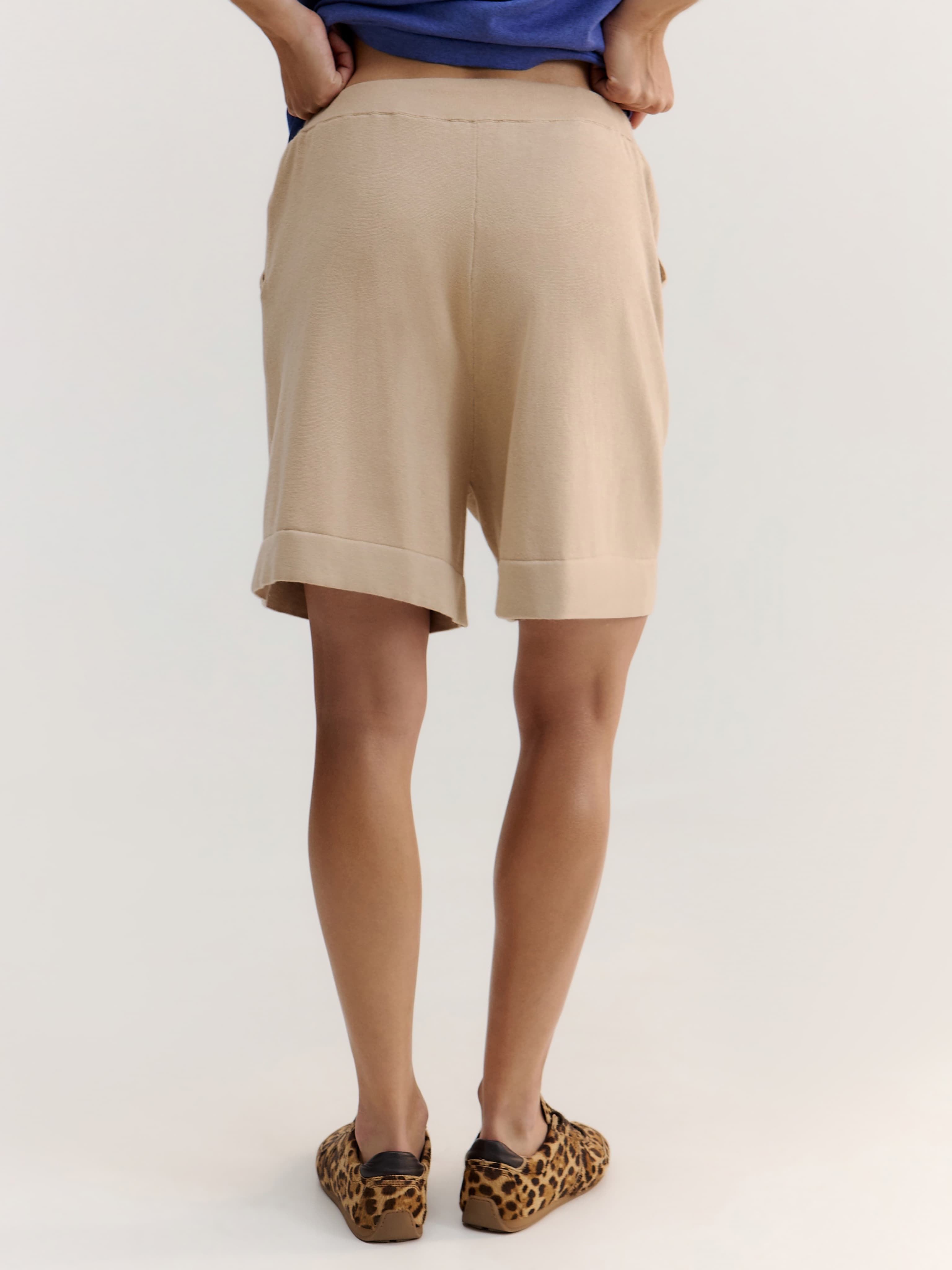 CASHEW SHORTS