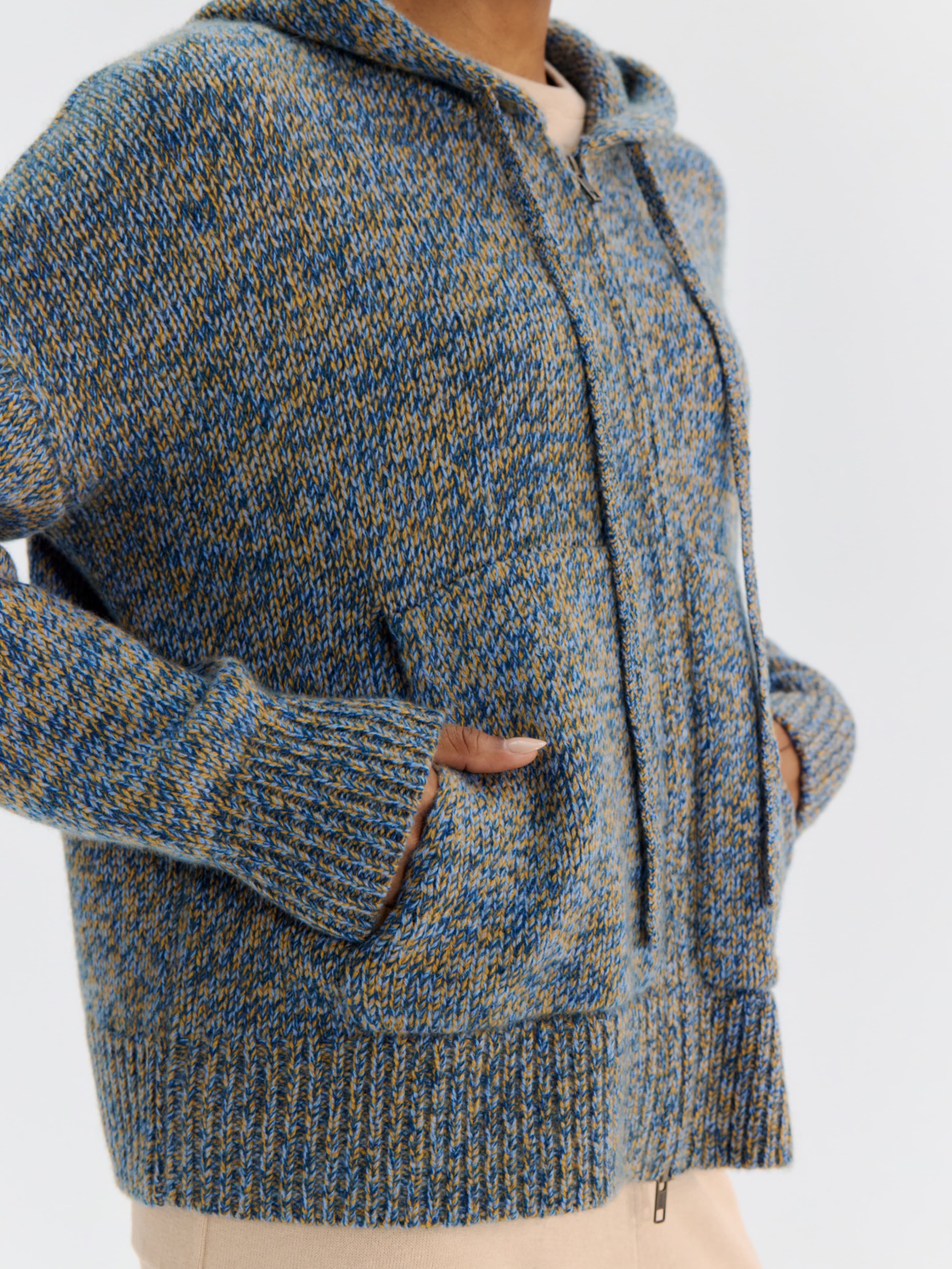 ХУДИ НА МОЛНИИ ASPEN