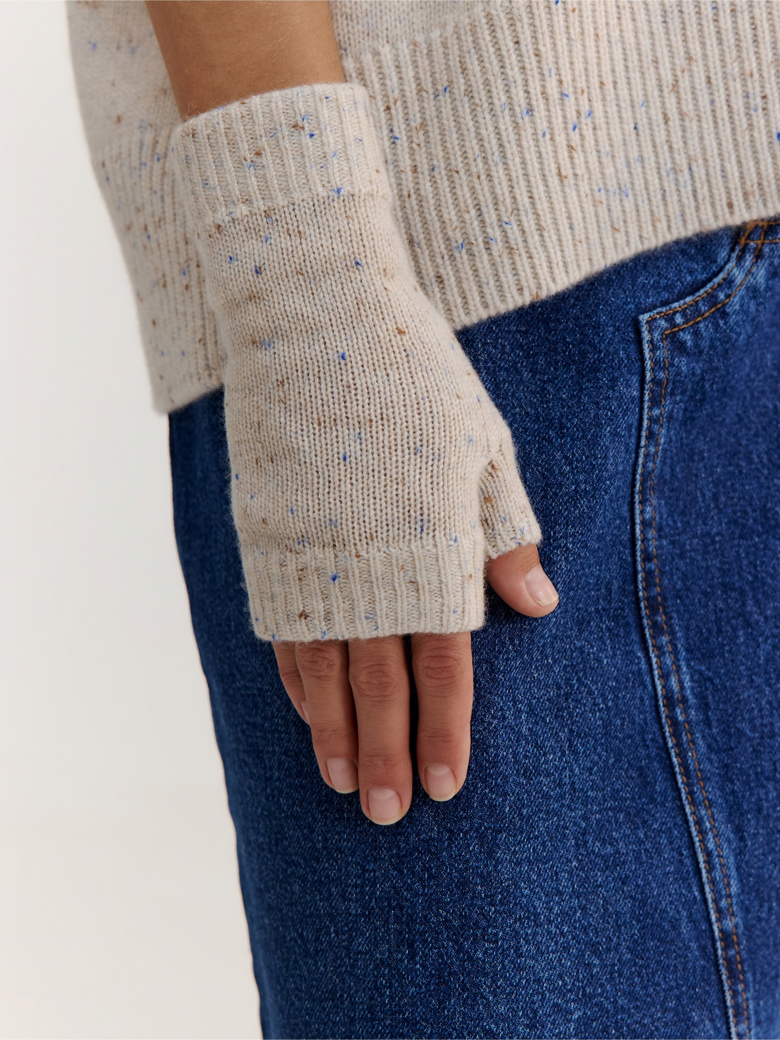 ICELAND MITTS