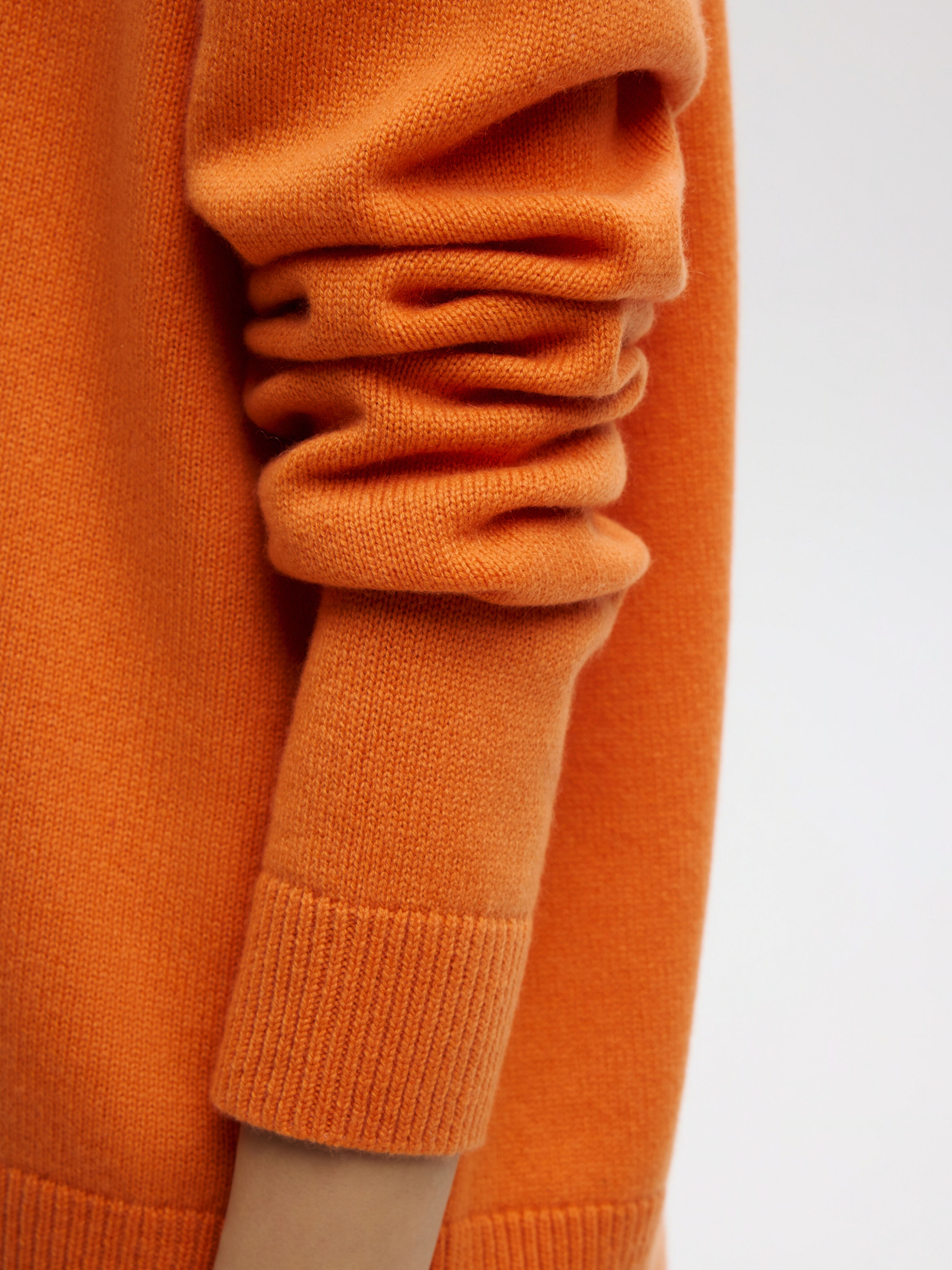 ДЖЕМПЕР APEROL