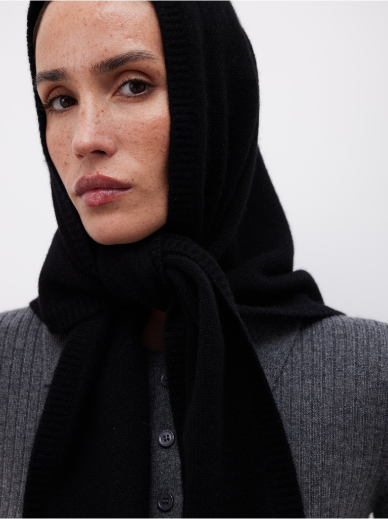 BLACK SWAN headscarf