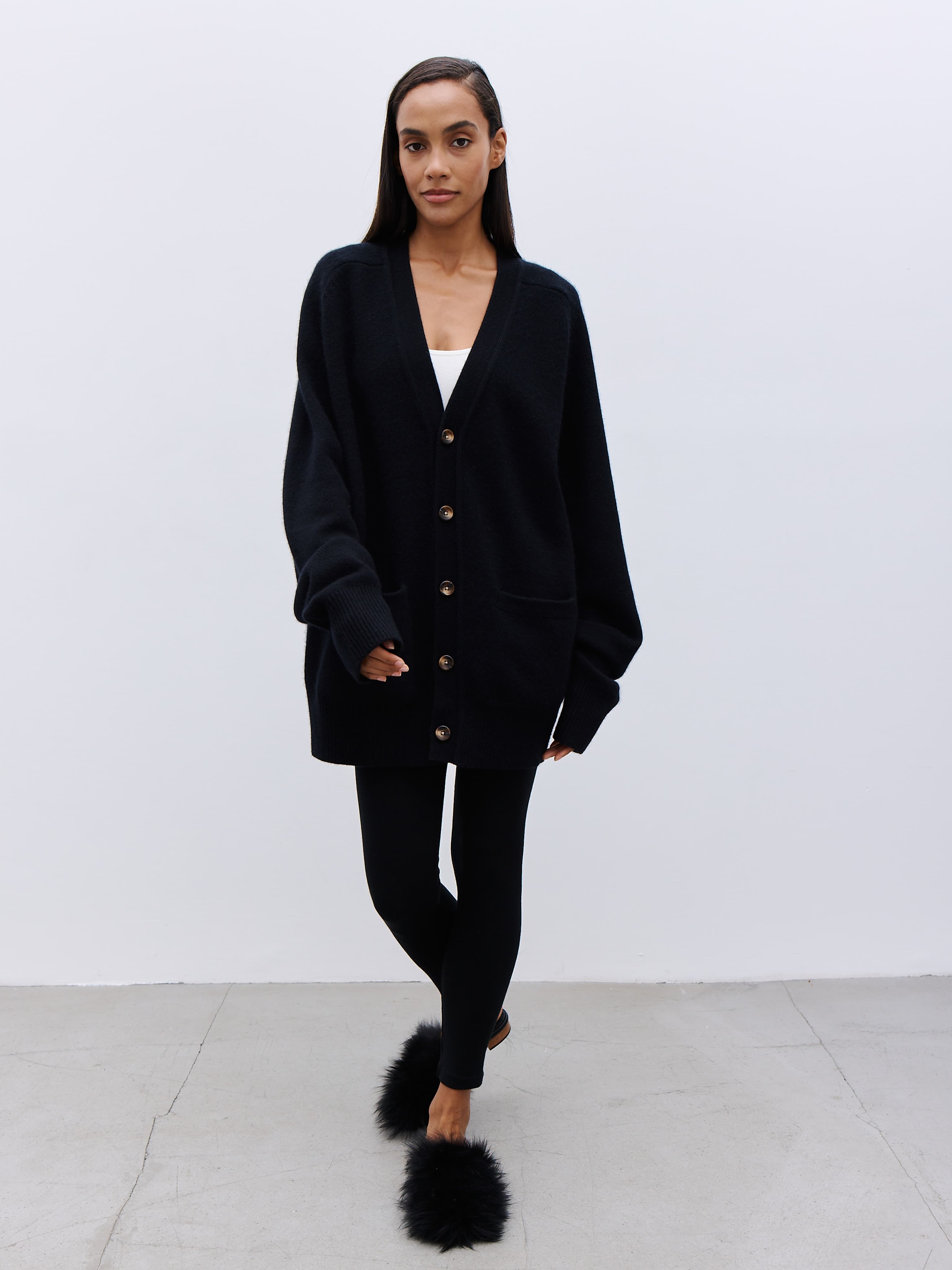 TOTAL BLACK CARDIGAN