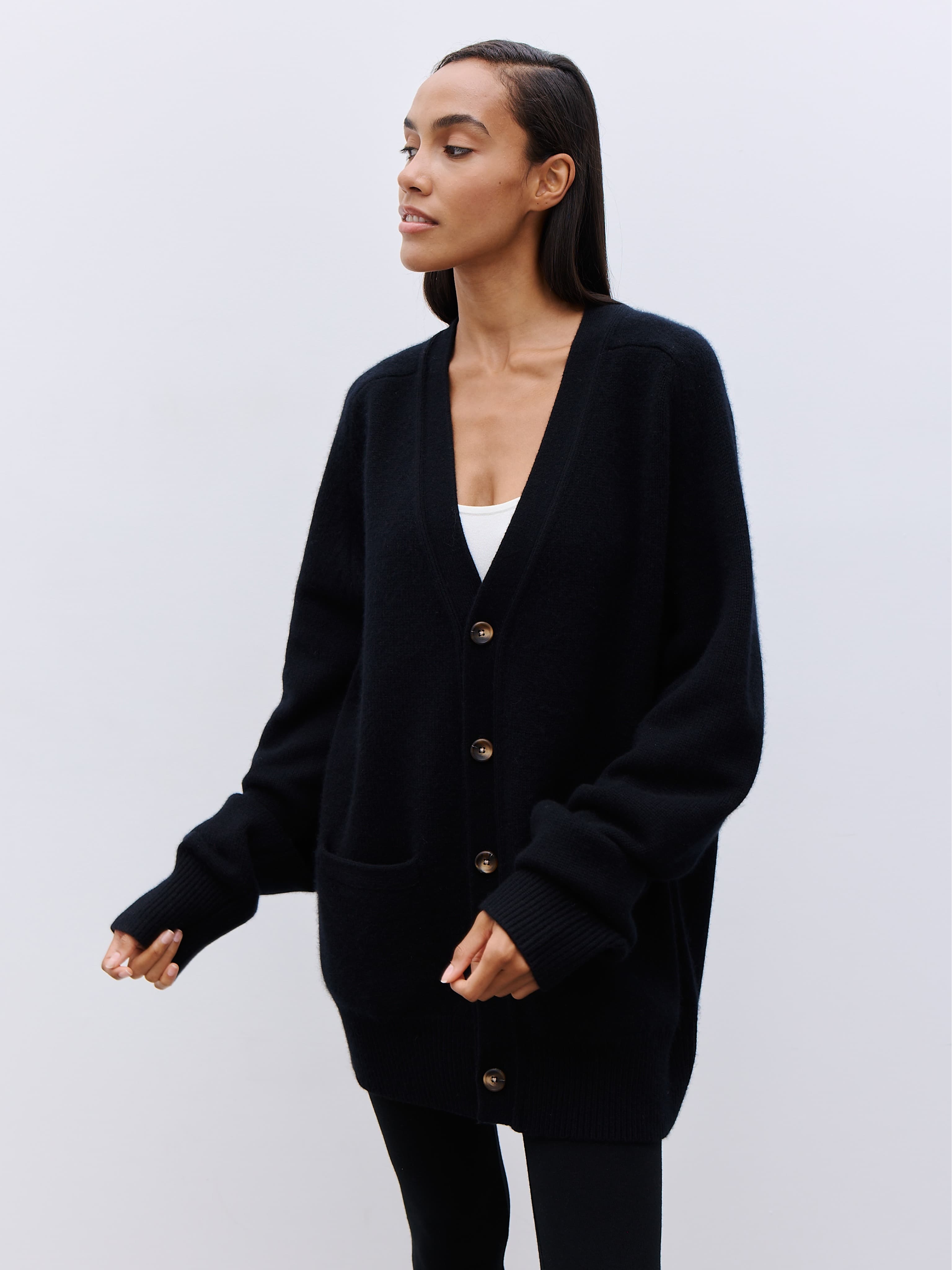 TOTAL BLACK CARDIGAN