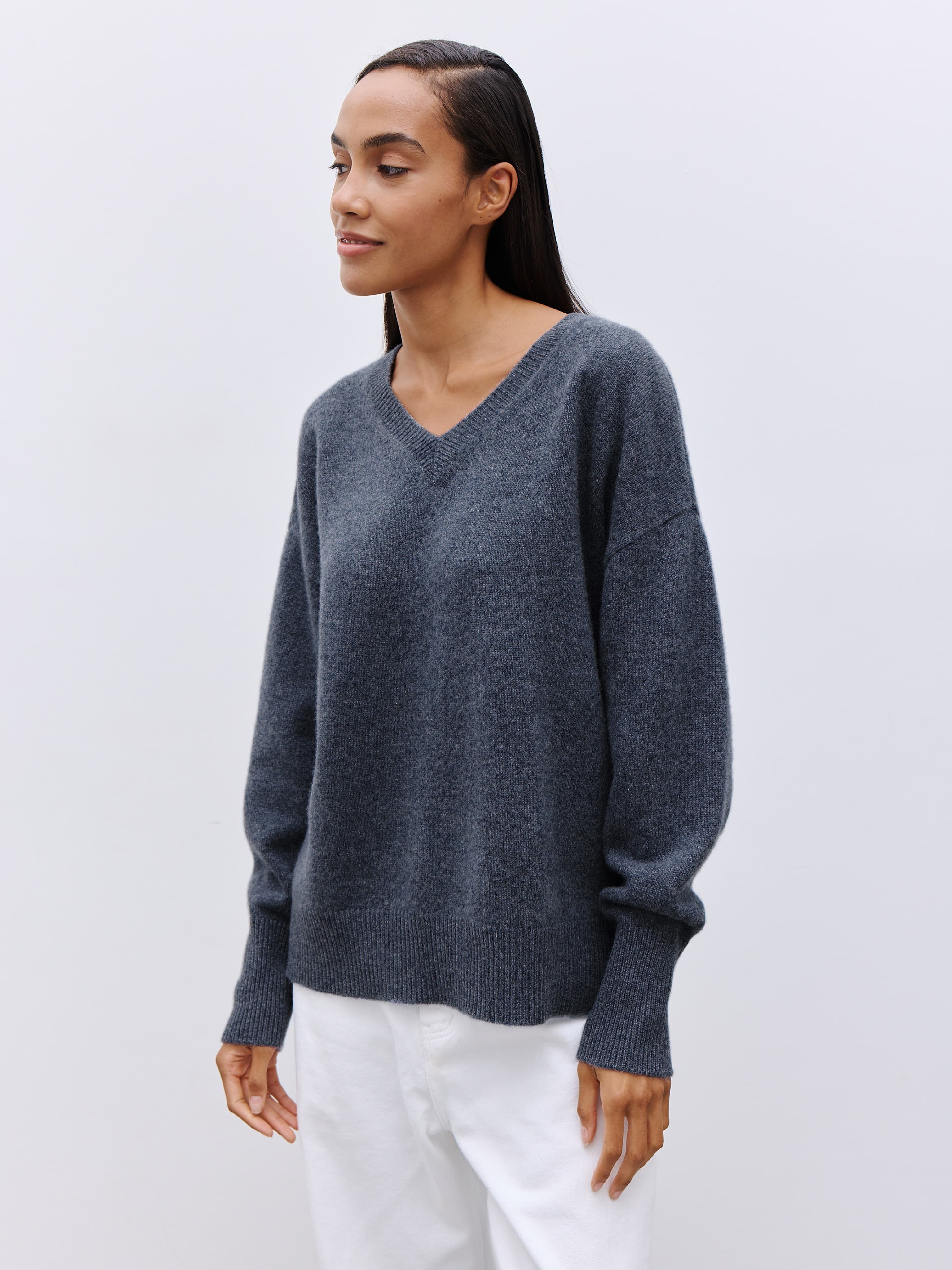 GRAPHITE PULLOVER 