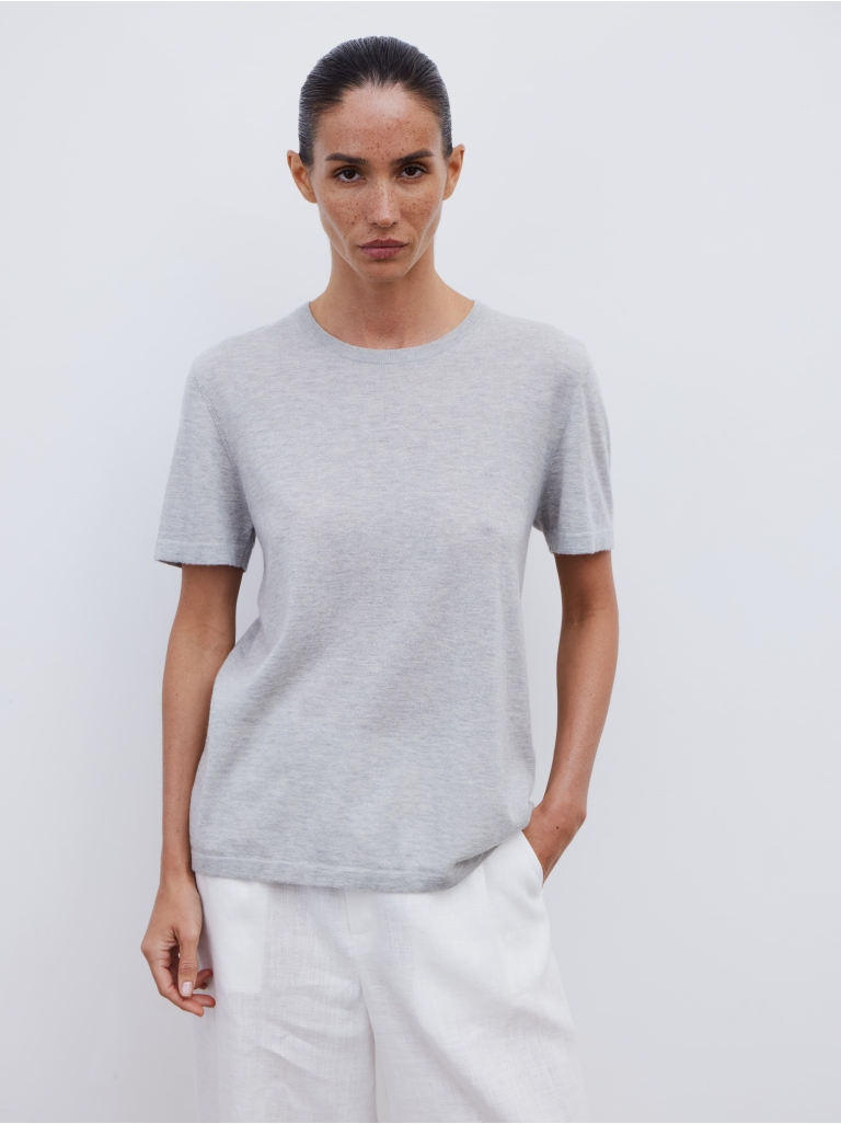 PEARL GREY T-SHIRT