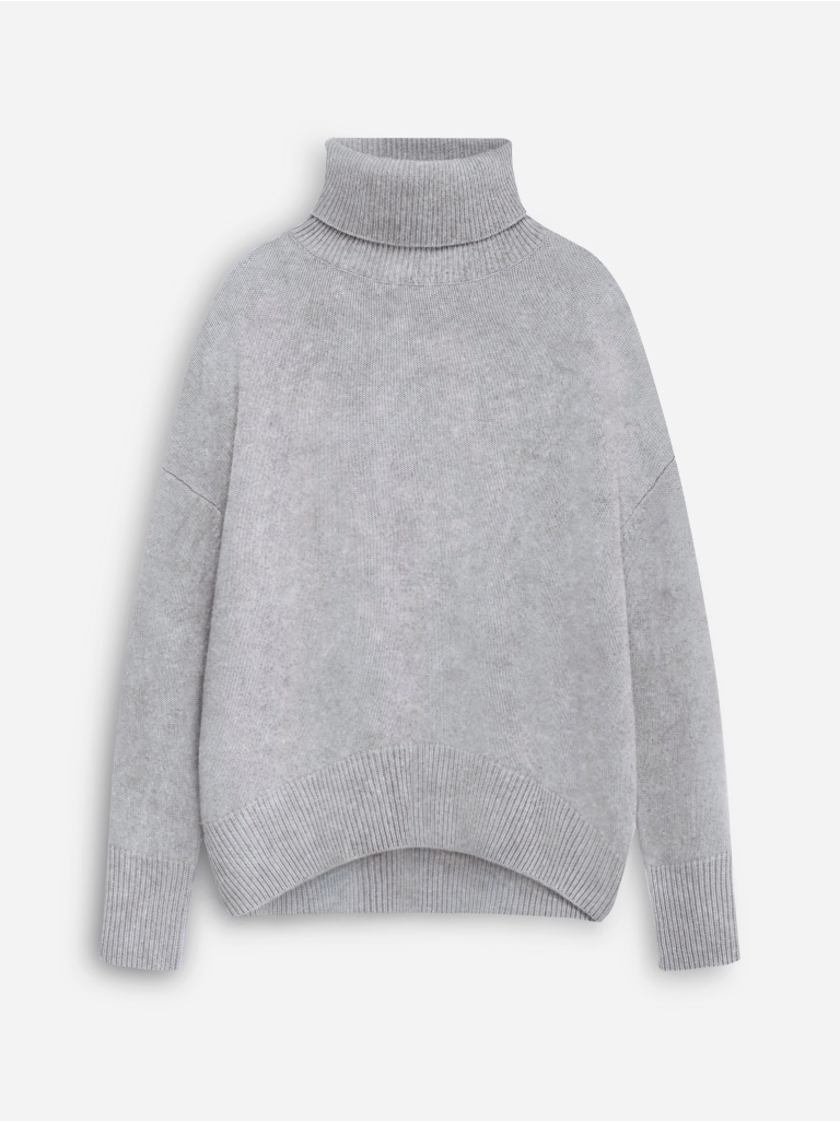 PEARL GREY SWEATER