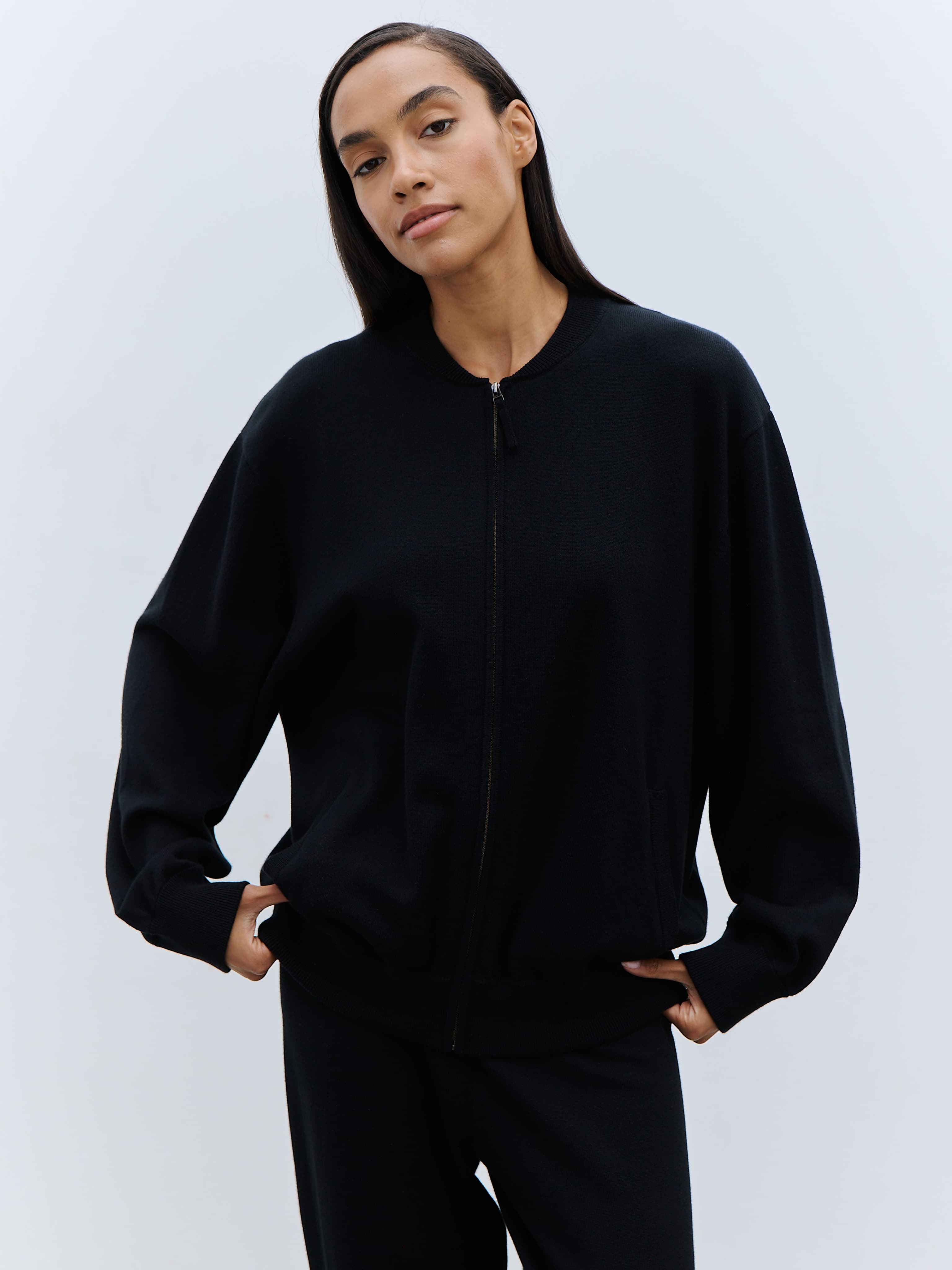 BOMBER BLACK PEPPER