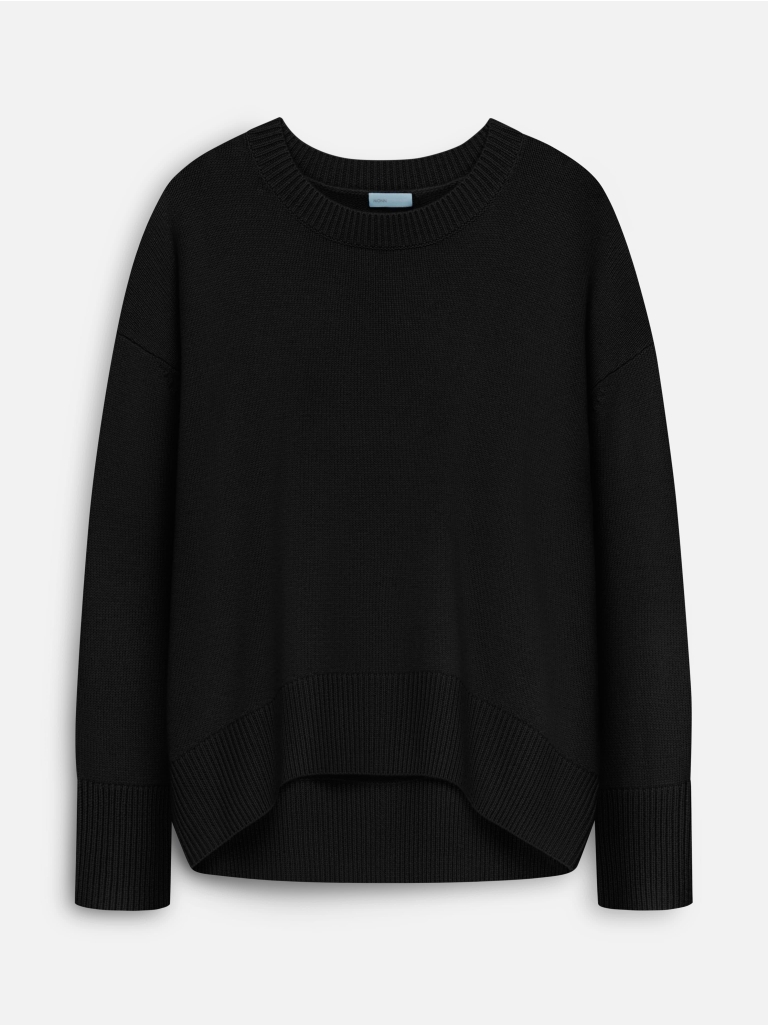 JUST BLACK PULLOVER