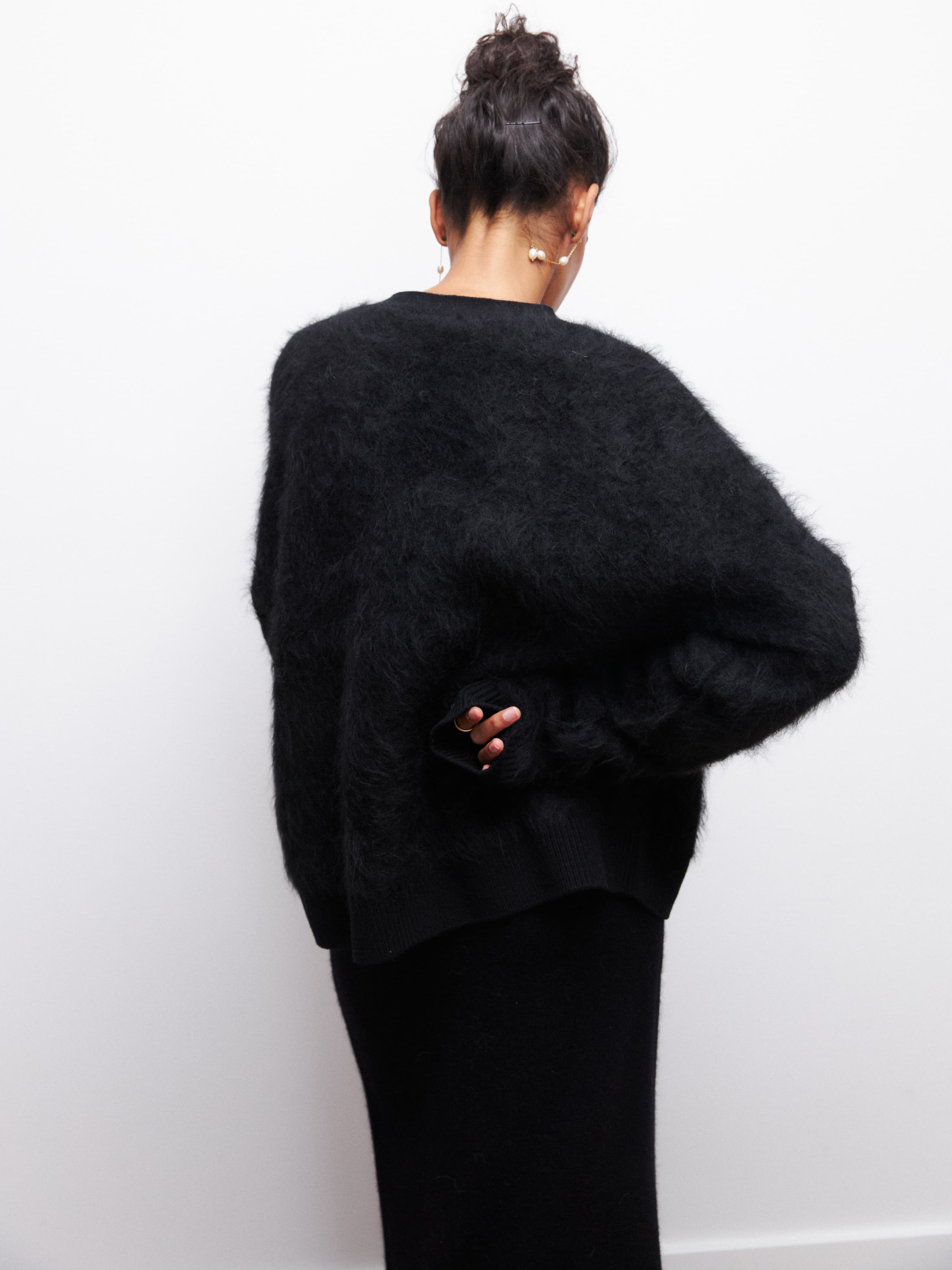 NOIR CARDIGAN