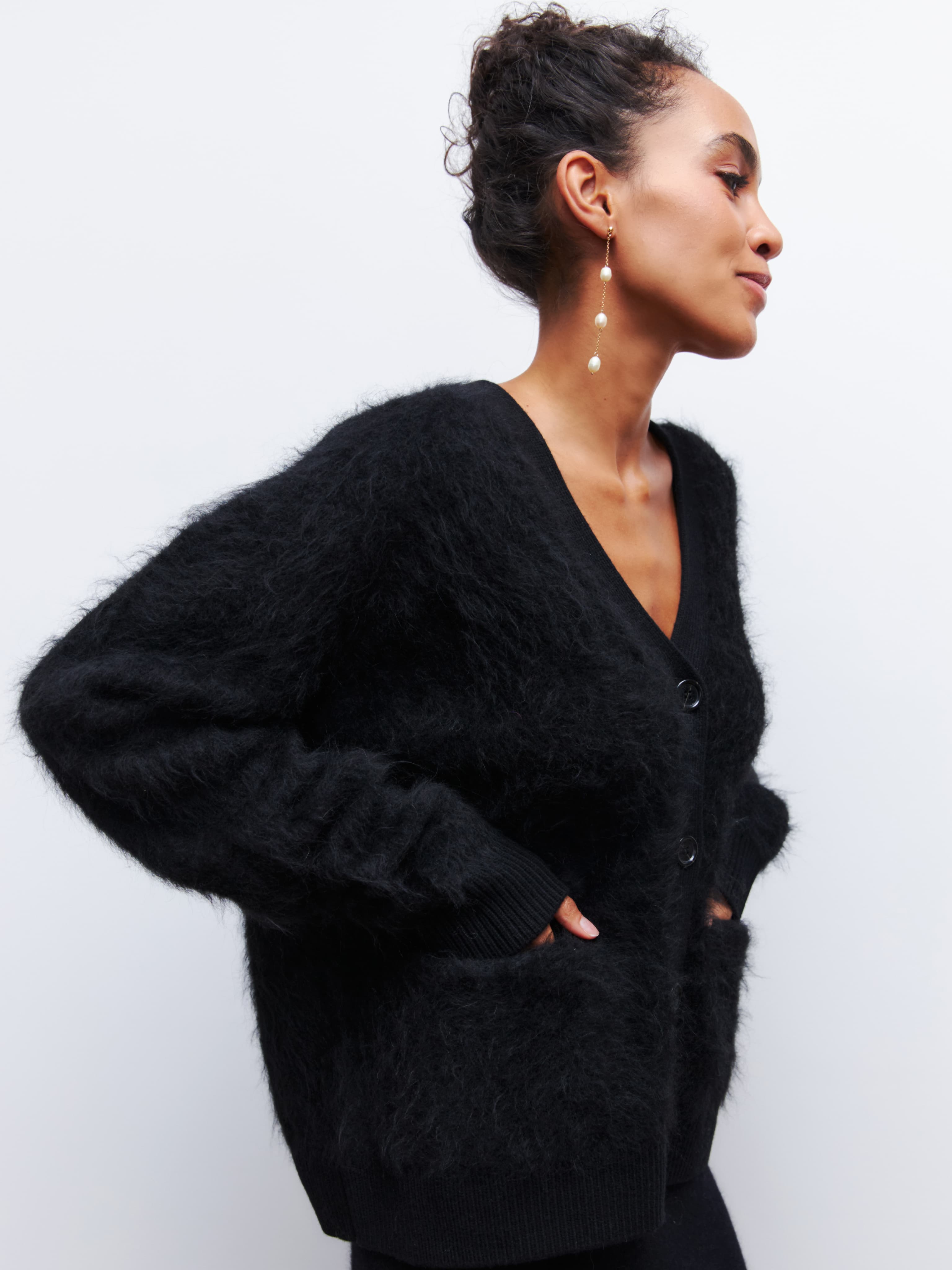 NOIR CARDIGAN