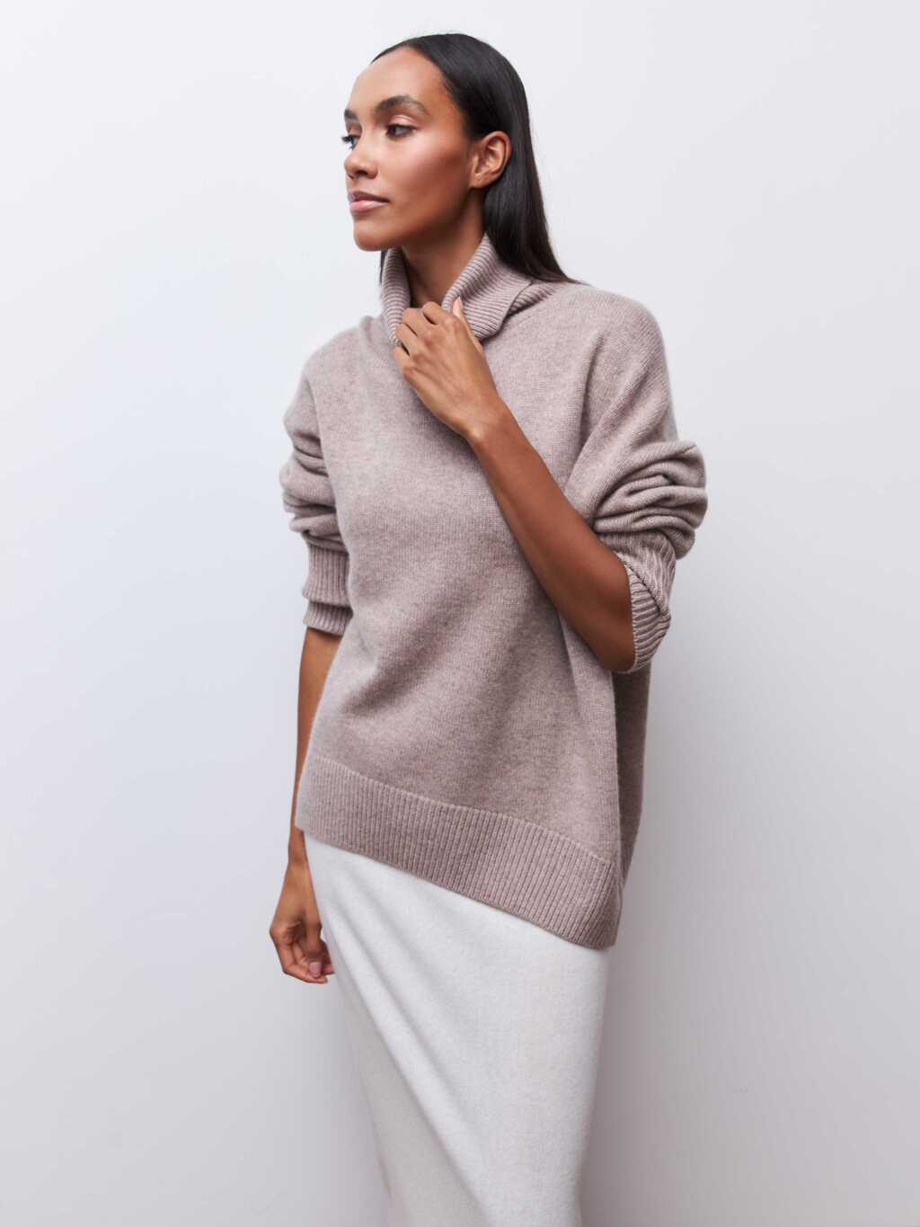 WINTER CHOCOLATE SWEATER
