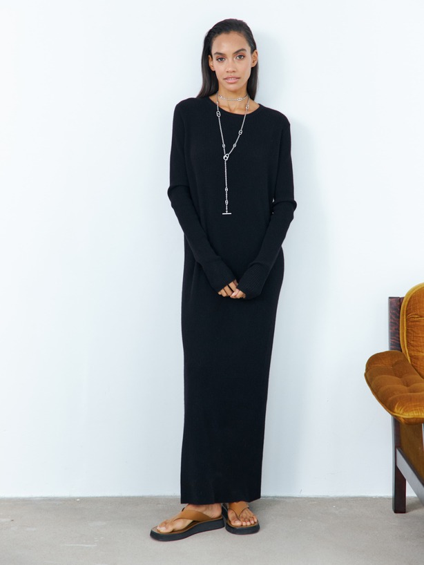 ПЛАТЬЕ TOTAL BLACK