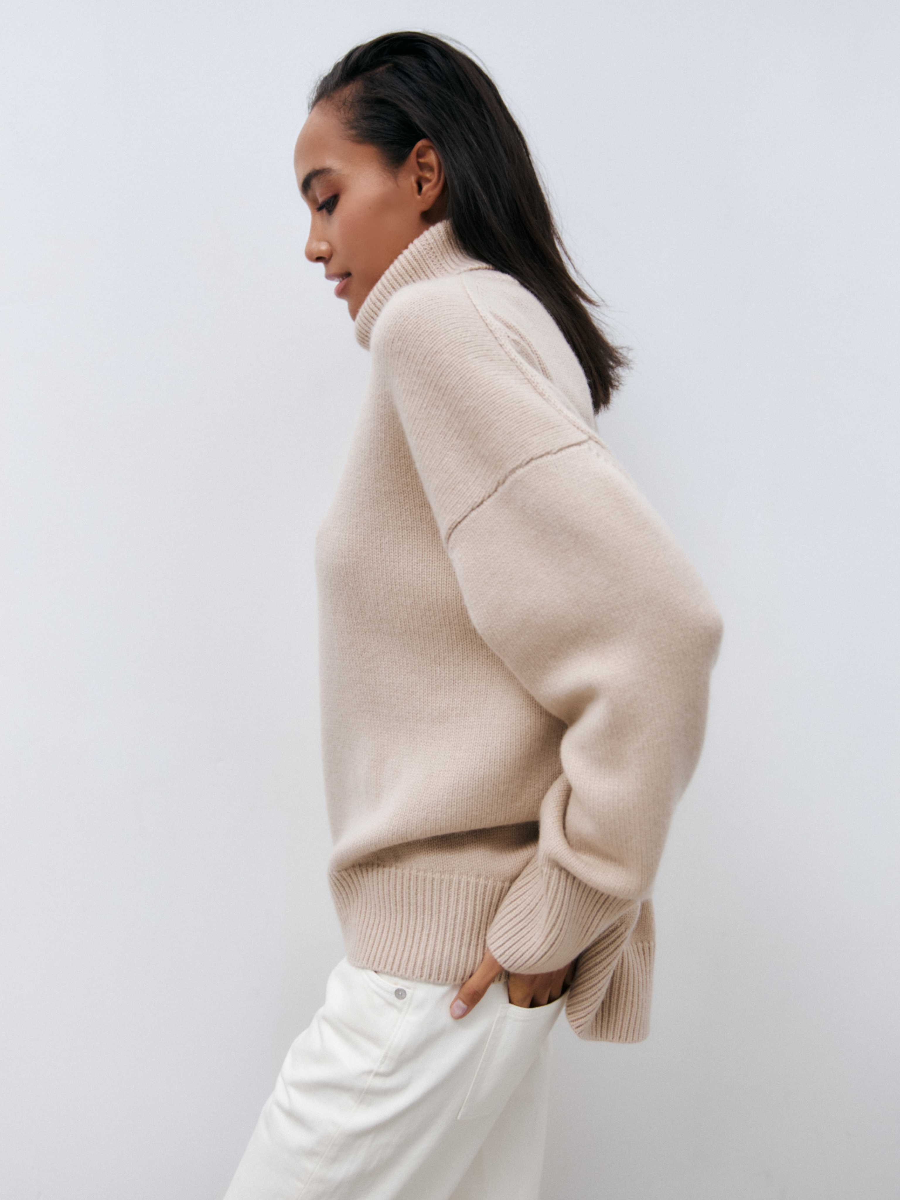 BEIGES SWEATER